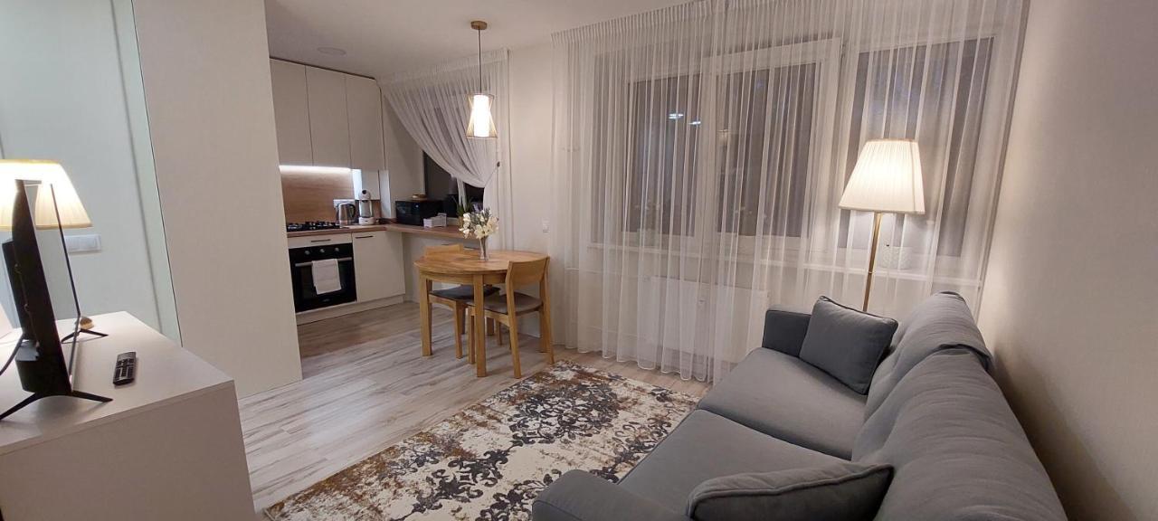 Diva Contactless Check In & Out Apartment Siauliai  Bagian luar foto